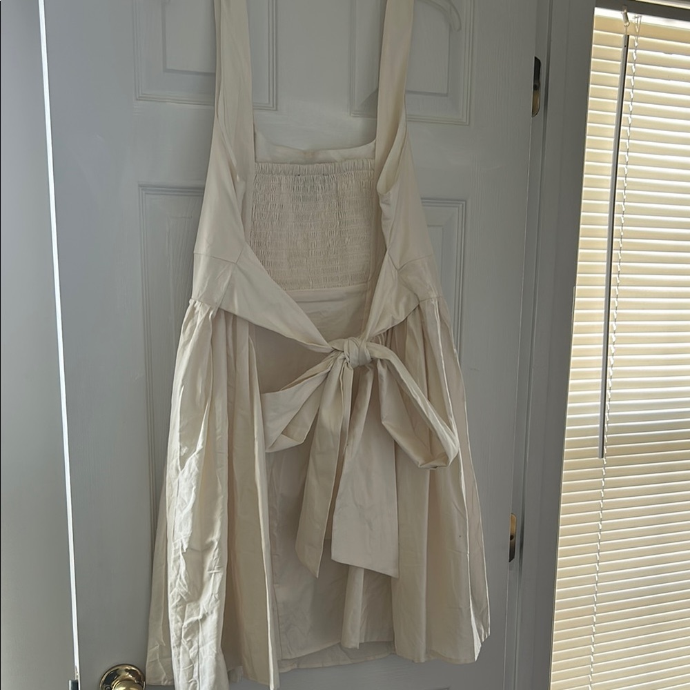ELOQUII Cream Tie-Back Dress
